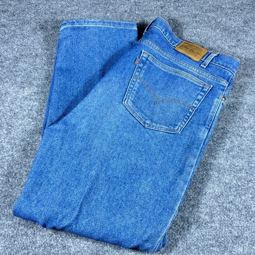 Vintage 1990s Levi Strauss 540 Relaxed Fit Mens Blue Denim Jeans 42X30